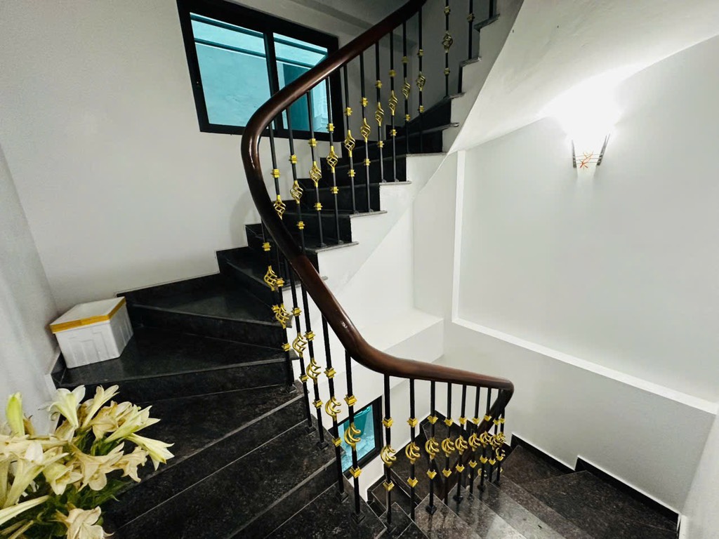 BÁN NHÀ PHÂN LÔ PHÚ THƯỢNG - TÂY HỒ - NHÀ ĐẸP, GIÁ TỐT