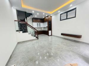 Bán nhà Tây Hồ - Lô góc cực thoáng - Chỉ 7.6 Tỷ