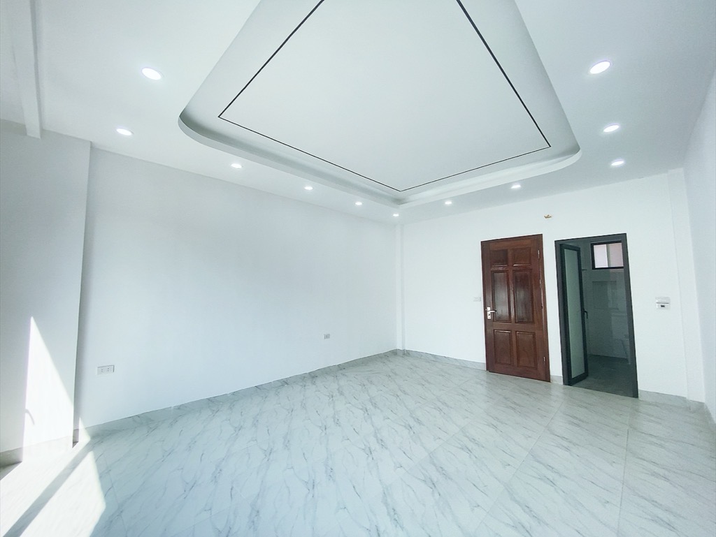 BÁN NHÀ- CẦU ĐƠ- SIÊU TIỆN ÍCH- 39M2-10,7 TỶ