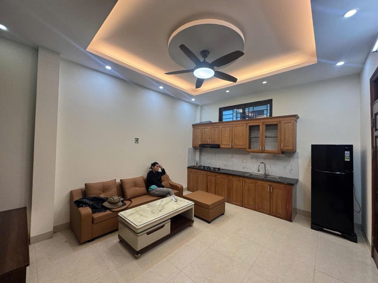 Lô góc - Mặt tiền đẹp  ngõ thông  ô tô tránh 35m
