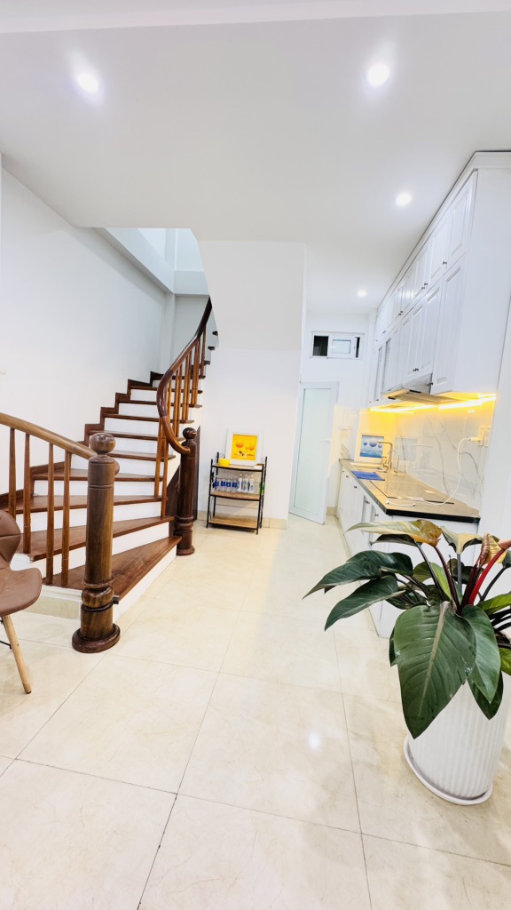 RAU SẠCH MÀ LẠI NGON - NHÀ ĐẸP DÁNG THON- G.I.A LON TON  #LÁNG_THƯỢNG# ĐỐNG_ĐA#  33m×5T - Chỉ 7xxx