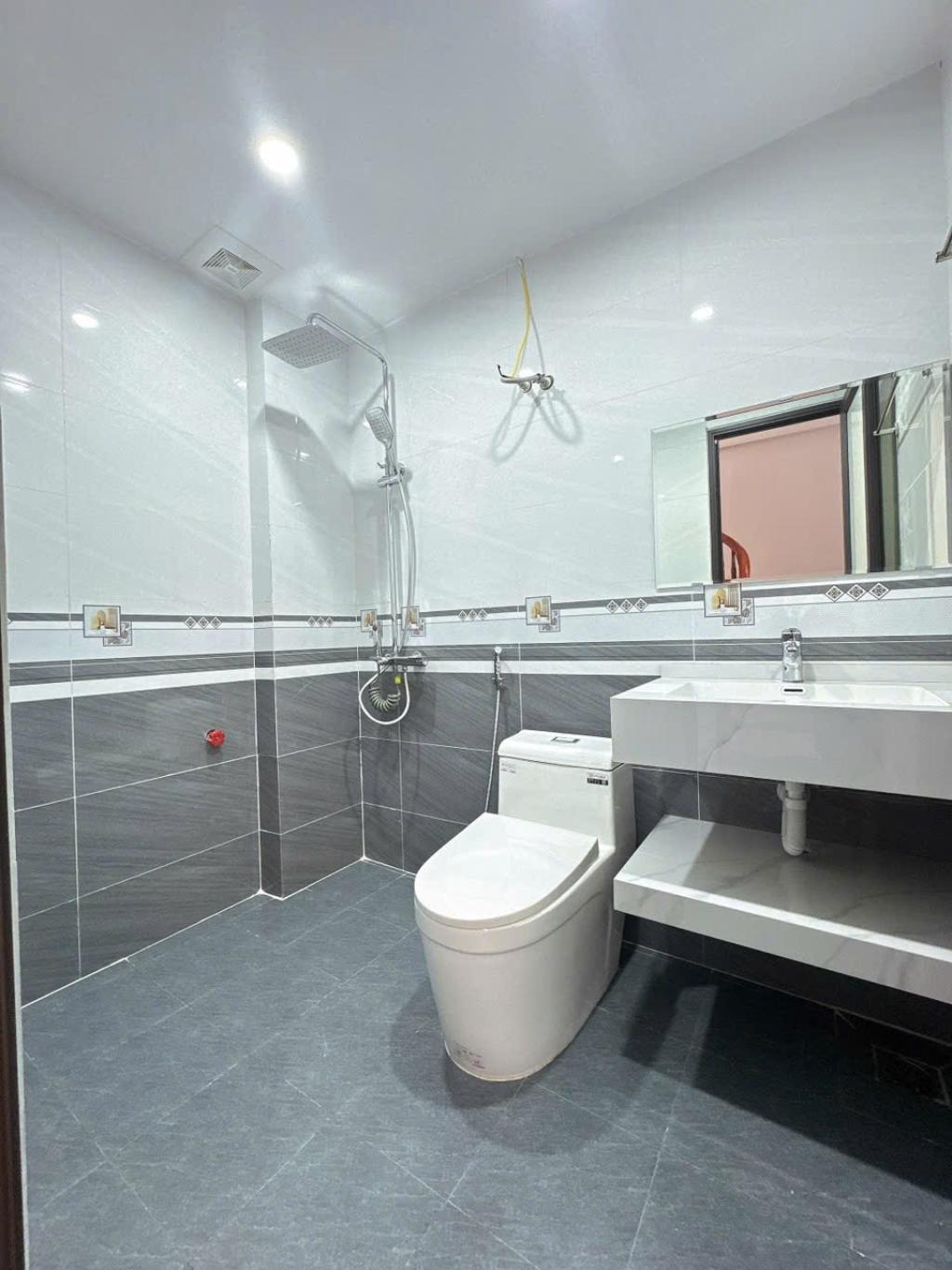 Bán Nhà Hà Nội - Long Biên - Phúc Đồng - KHÁCH CHỈ VIỆC XÁCH VALY VỀ Ở