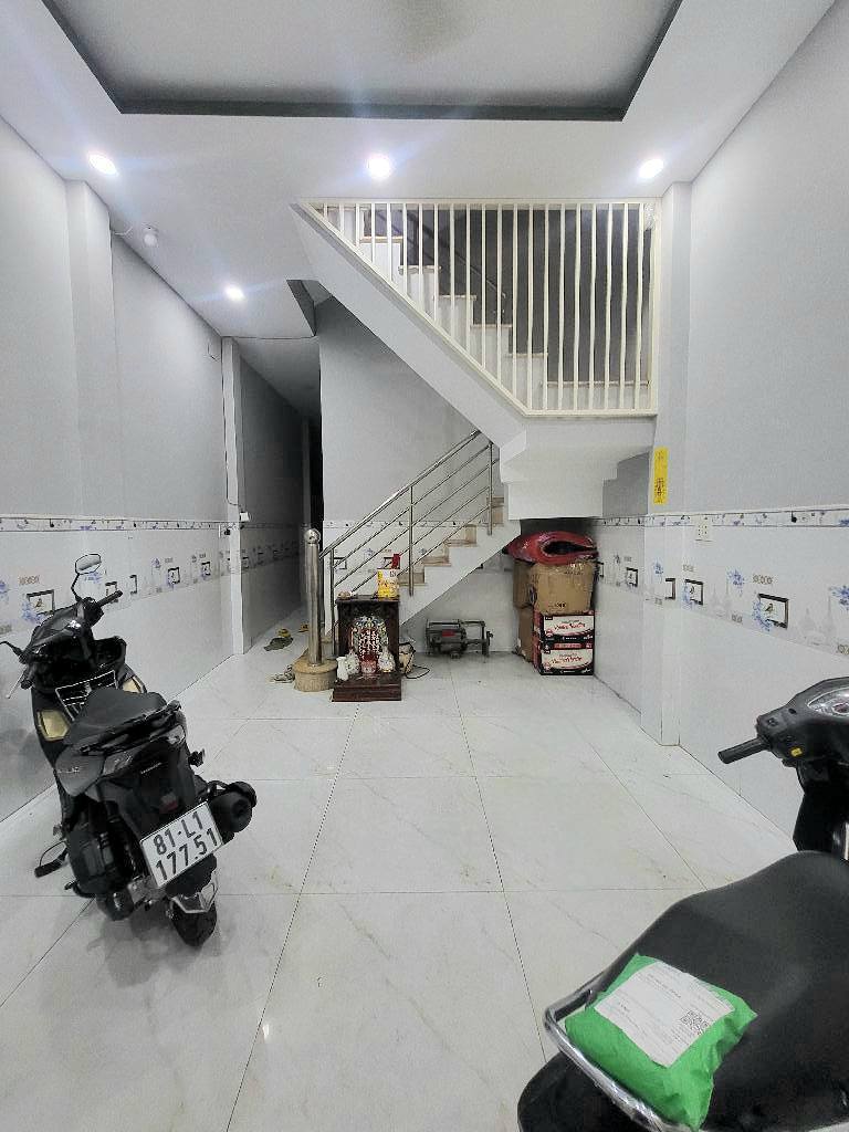 Nhà 2 Tầng - NGÔ Y LINH - Hẻm Xe Hơi - Chỉ 6 TỶ