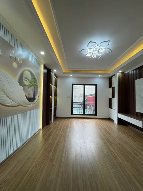 NHÀ MỚI - THANG MÁY CHẠY VÙ VÙ -THOÁNG TRƯỚC SAU- Ô TÔ VÀO NHÀ- KINH DOANH -VÀI BƯỚC RA MẶT PHỐ - NHÀ CHỦ TỰ ĐẦU TƯ XÂY TÂM HUYẾT