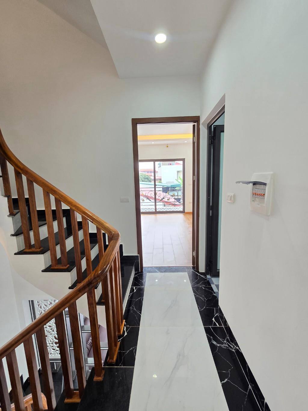 Bán Nhà Liên Ninh THANH TRÌ Siêu Đẹp mà chỉ có 5,5 tỉ