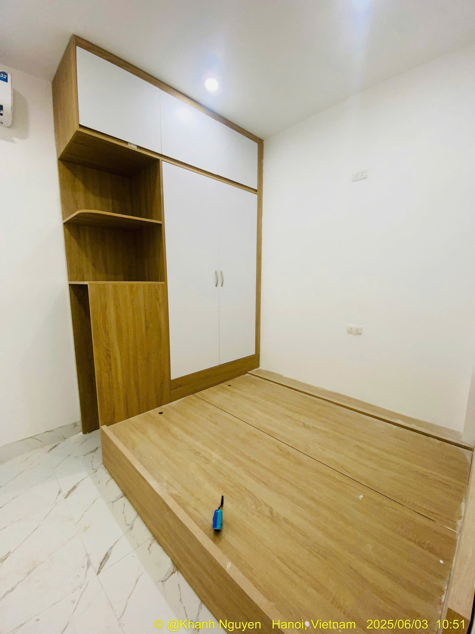 Nhà 5 tầng mới, 36m2 5 tầng kinh doanh tốt 0981576398