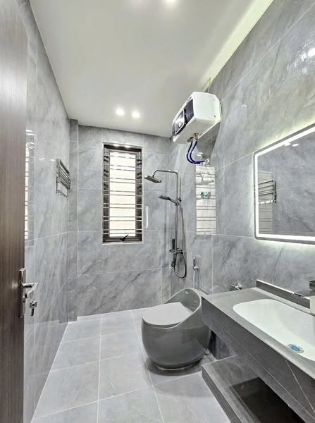 MỘT CĂN DUY NHẤT XUÂN PHƯƠNG OTO THANG MÁY NGÕ THÔNG  DT 36m 6 tầng MT 3.5m giá 7.x tỷ