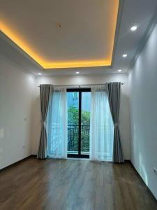 Bán Nhà Thôn Thượng Thanh Oai ,Ngõ Nông , Gần mặt phố ngõ chợ , Diện tích 38m x3,5 tầng