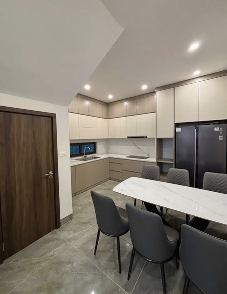 BÁN GẤP NHÀ - Vài bước ra phố, Minh Khai - Hai Bà Trưng, 52m2 x 5T - 11 tỷ