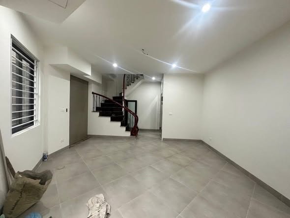 Nhà Kim Ngưu dòng tiền tốt  Nhà 60m2 x 6tầng thang máy , mới kính koong