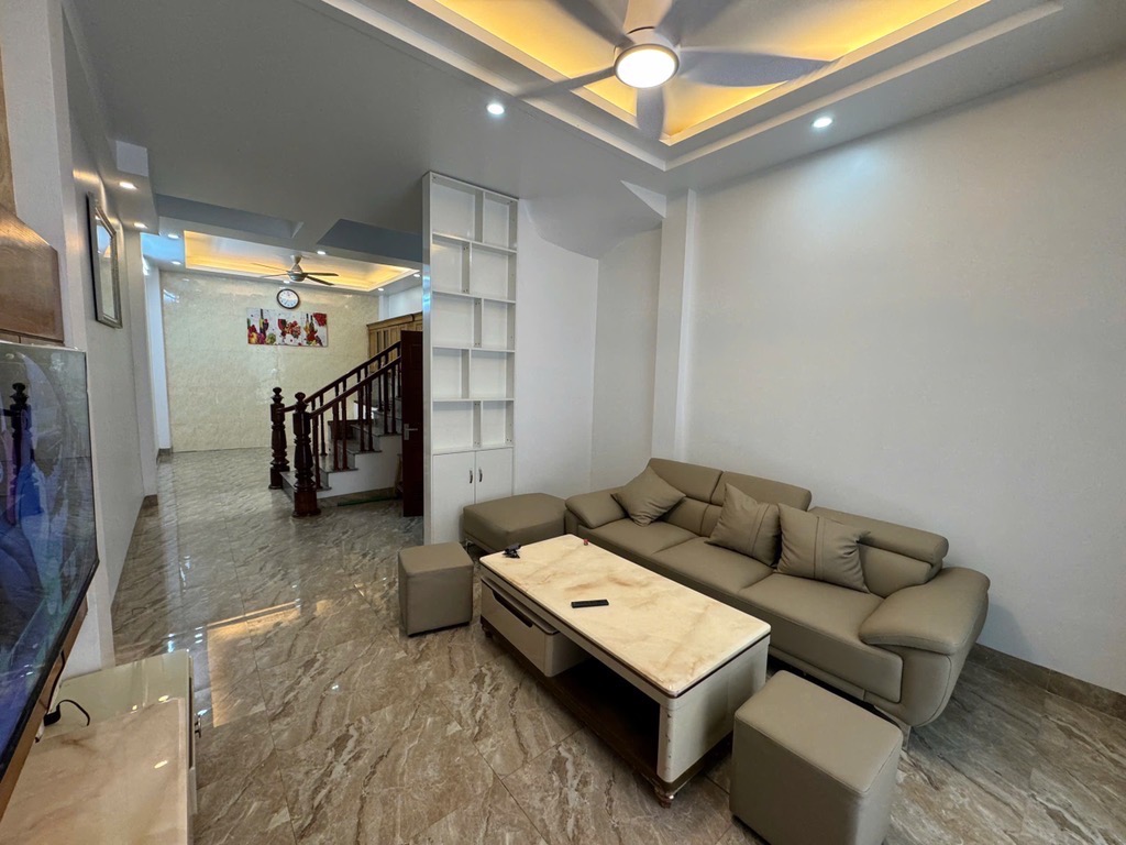 Nha ngọc thuỵ diện tích rộng