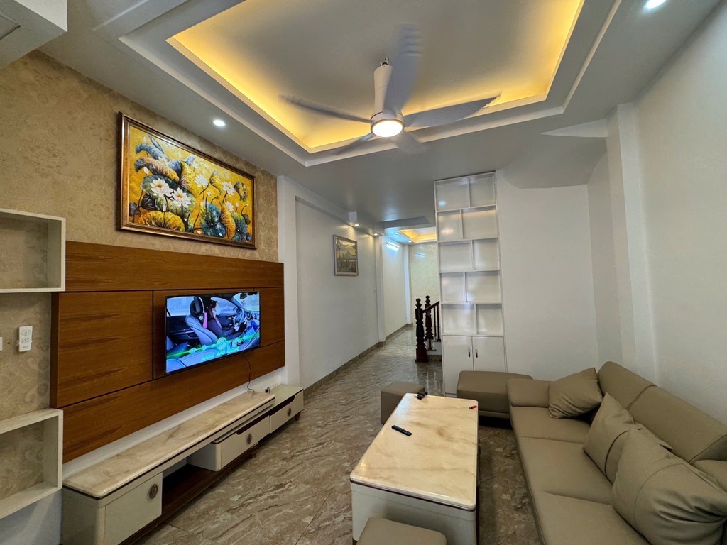 Nha ngọc thuỵ diện tích rộng
