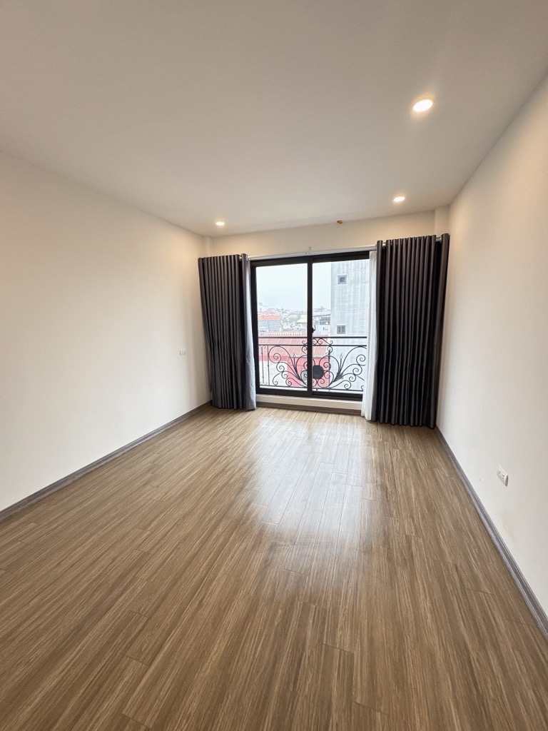 Thượng thanh đẹp long lanh,mới tinh ,full nội thất