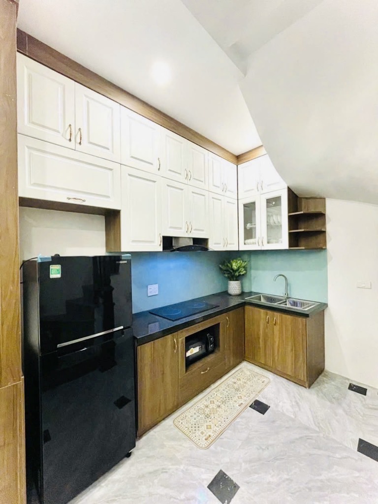 Nhà đẹp phố nguyễn văn cừ thông ngọc lâm,ô tô vf3
