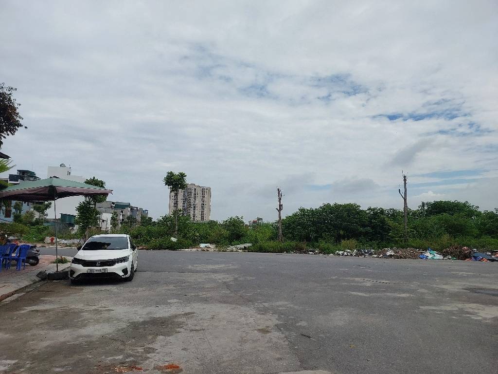 BÁN NHÀ NGỌC THUỴ Ô TÔ TRÁNH, NHÀ MỚI FULL NỘI THẤT , Ở SIÊU THOÁNG