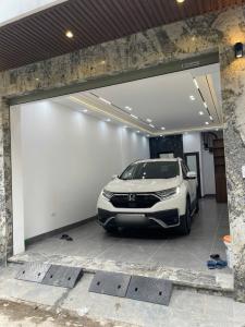 Nguyễn Văn Cừ , ô tô 7 chỗ, thang máy full nội thất