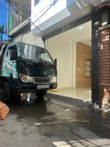 Ngọc thuỵ nhà đẹp dân xây