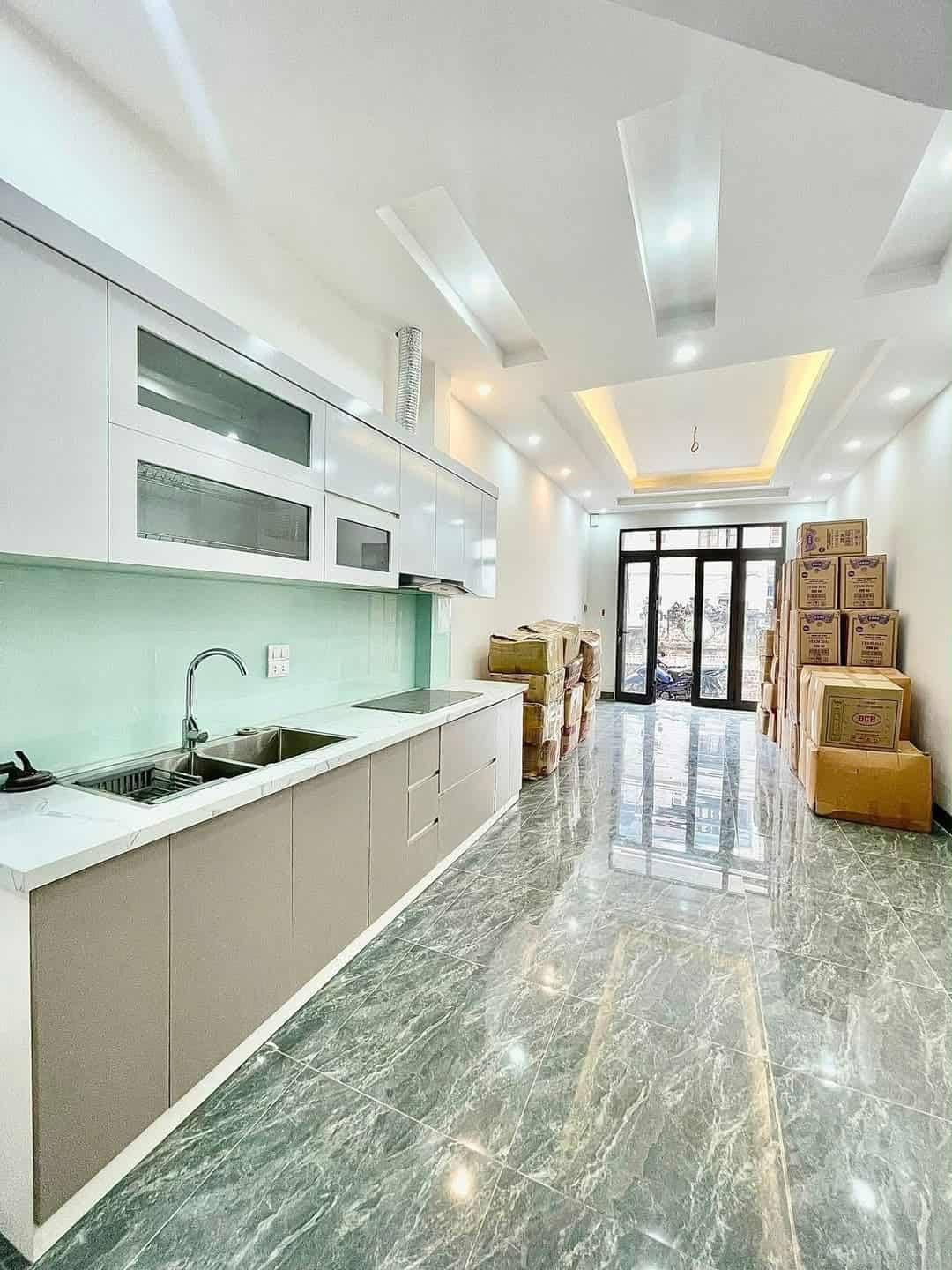 BÁN NHÀ CẦU GIẤY