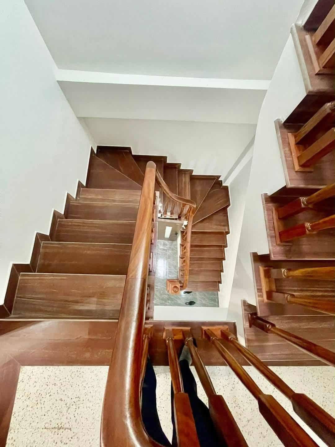 BÁN NHÀ CẦU GIẤY