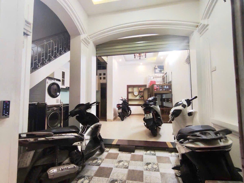 BÁN NHÀ THÁI HÀ CÓ THỂ KD