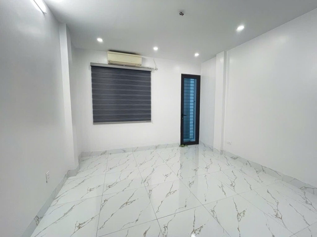 BÁN NHÀ TAM KHƯƠNG – 50/60M² – 5 TẦNG – 2 MẶT THOÁNG – GIÁ 12 TỶ – HIẾM CÓ ĐỐNG ĐA