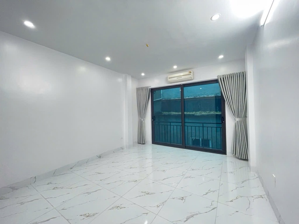 BÁN NHÀ TAM KHƯƠNG – 50/60M² – 5 TẦNG – 2 MẶT THOÁNG – GIÁ 12 TỶ – HIẾM CÓ ĐỐNG ĐA