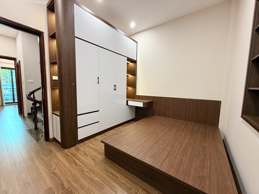 TRUNG TÂM THANH XUÂN – NHÀ MỚI ĐẸP LONG LANH – NGÕ NÔNG GẦN PHỐ – 20M RA Ô TÔ