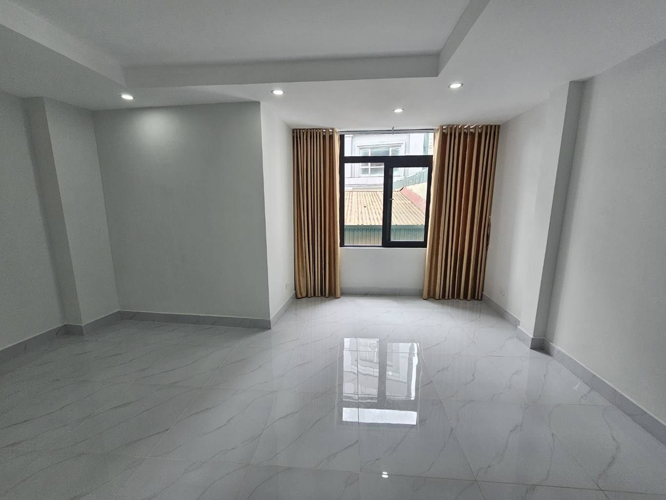 Bán Nhà Đống Đa 51m² – Thiết Kế 4 Tầng – Full Nội Thất – Giá Chỉ 9 Tỷ