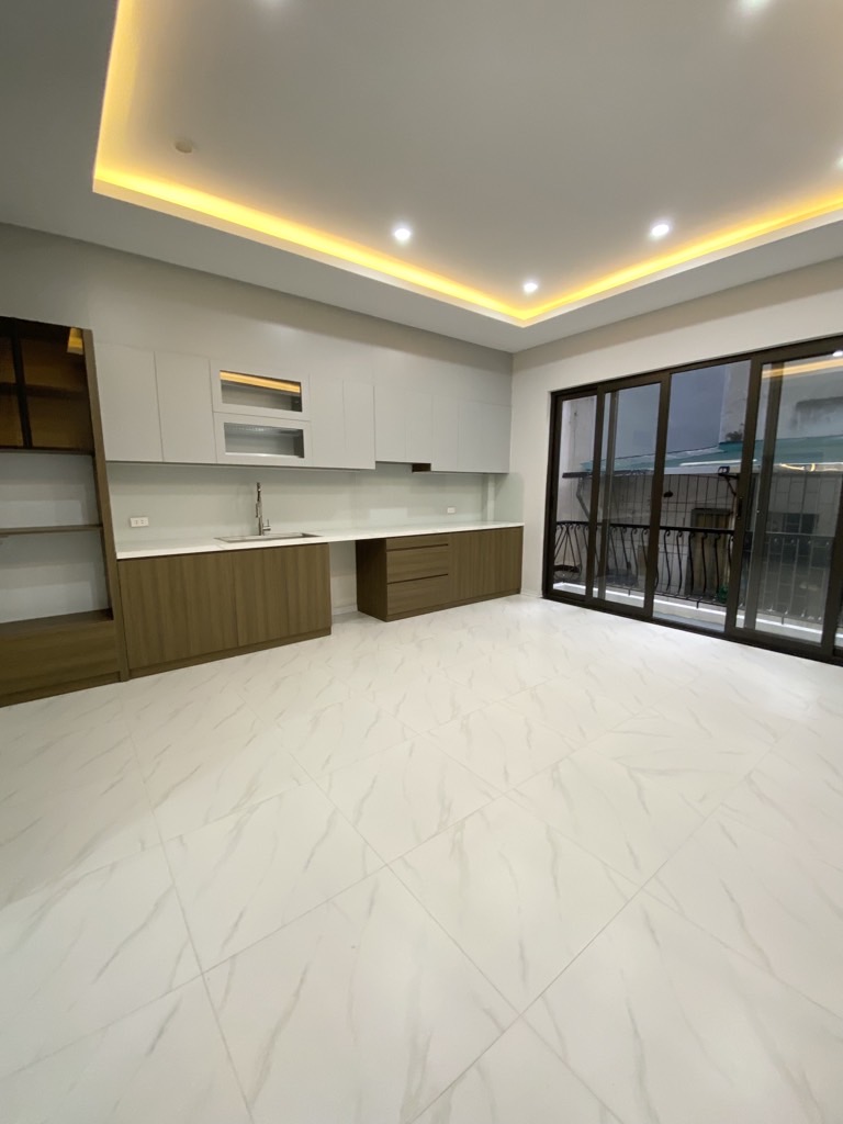 BÁN NHÀ PHÂN LÔ BTL ĐẶC CÔNG – 6 TẦNG THANG MÁY – GARA Ô TÔ – NHÀ ĐẸP HIẾM TẠI VƯƠNG THỪA VŨ, THANH XUÂN