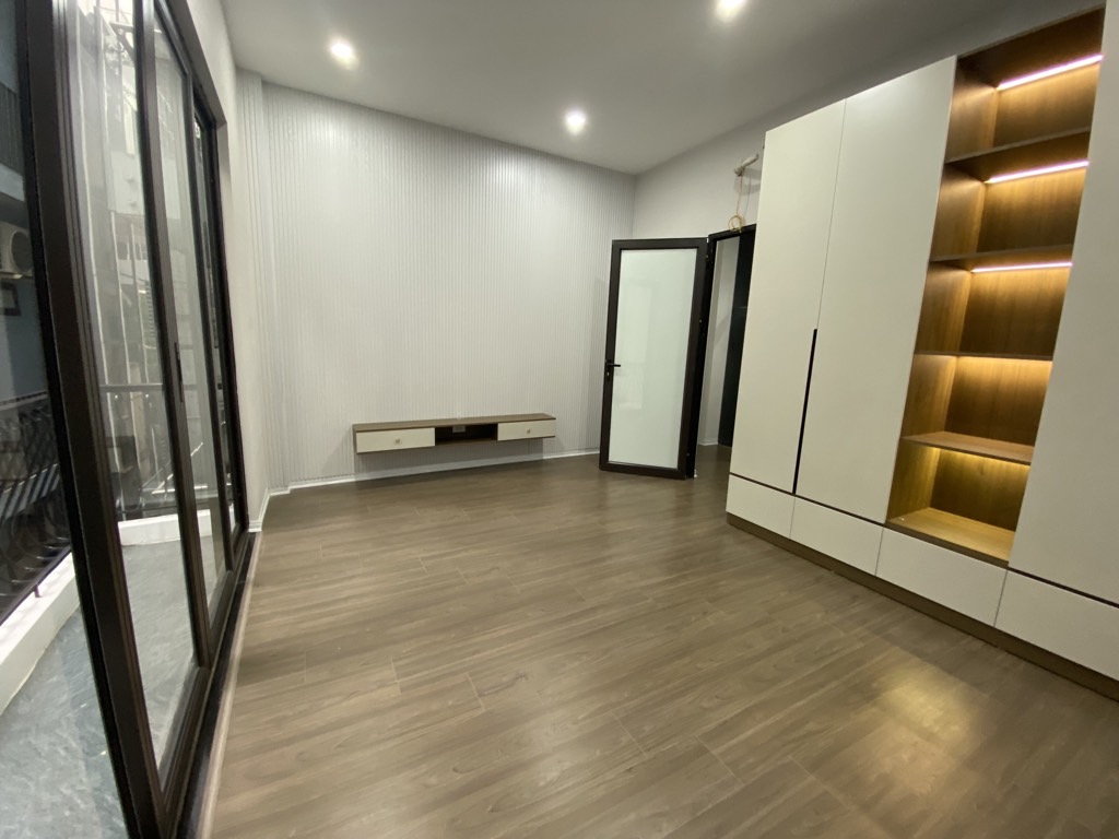 BÁN NHÀ PHÂN LÔ BTL ĐẶC CÔNG – 6 TẦNG THANG MÁY – GARA Ô TÔ – NHÀ ĐẸP HIẾM TẠI VƯƠNG THỪA VŨ, THANH XUÂN