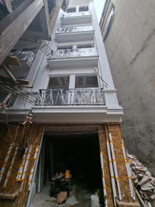 BÁN NHÀ CMMN MỚI XÂY