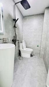 CHÍNH CHỦ GIAO BÁN NHÀ ĐẸP , ô tô đỗ