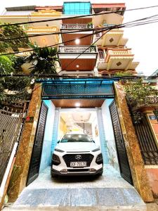 NHÀ ĐẸP KHƯƠNG HẠ – GARA Ô TÔ 7 CHỖ – 10M RA HỒ – FULL NỘI THẤT VIP – BAY NHANH