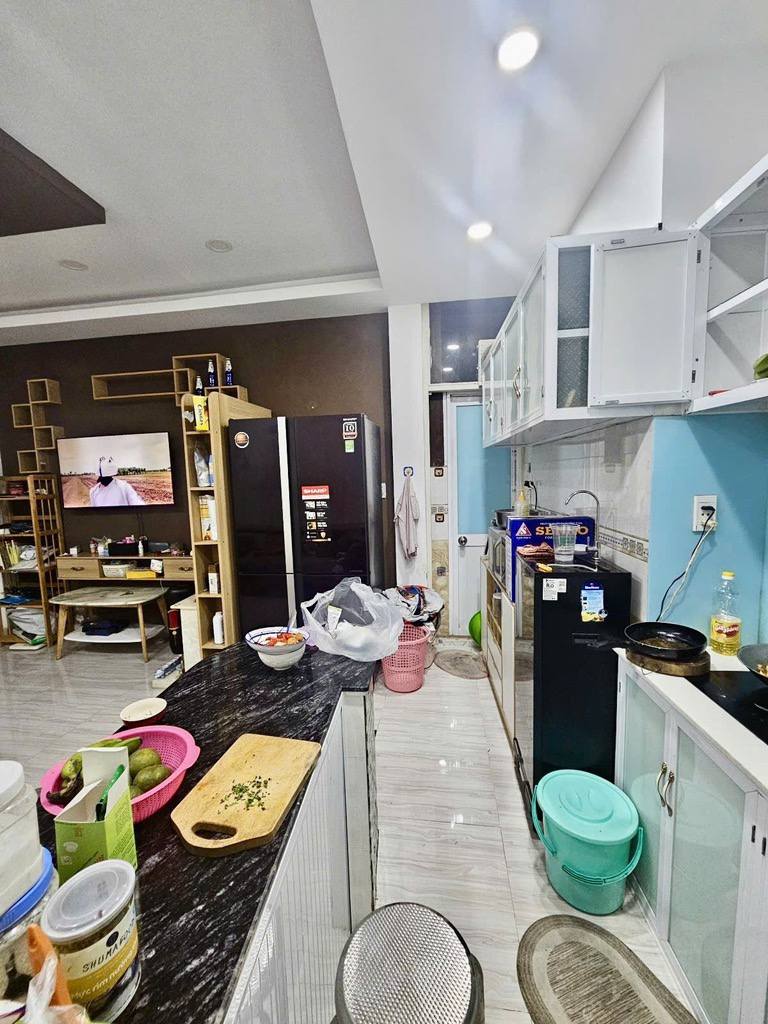 Bán nhà đẹp Quận 8 - 3 tầng - nhỉnh 10 tỷ