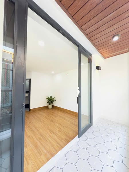 BÁN NHÀ 3 TẦNG HẺM XE HƠI QUẬN 8