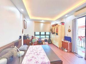 Bán nhà Thịnh Quang - 31m2_6,5tỷ_Gần Oto_Vài Bước Ra Phố_Thông Các Ngả