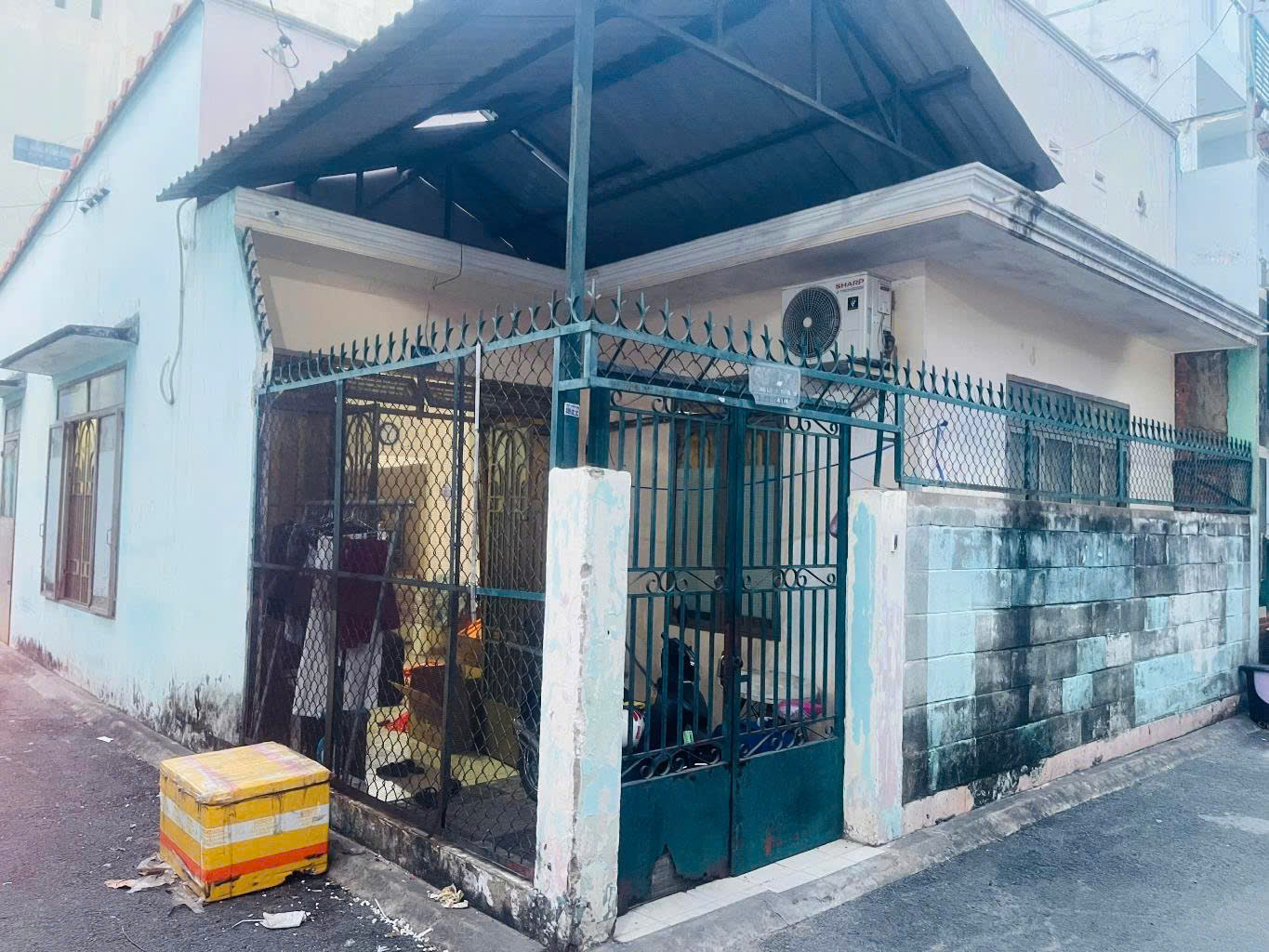 Nhà Cống Lở 7x13m, hẻm xe tải, đang cho thuê 7tr, giảm 500tr còn 7.6 tỉ