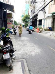 BÁN NHÀ MẶT TIỀN KINH DOANH KHU DÂN CƯ LÊ THÀNH, 4mx16m, PHƯỜNG AN LẠC, QUẬN BÌNH TÂN, NHỈNH 7 TỶ.