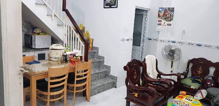 Nhà bán Quận 7, Sát bên khu chế xuất Tân Thuận, 5.7m x 5m, 2.6 Tỷ