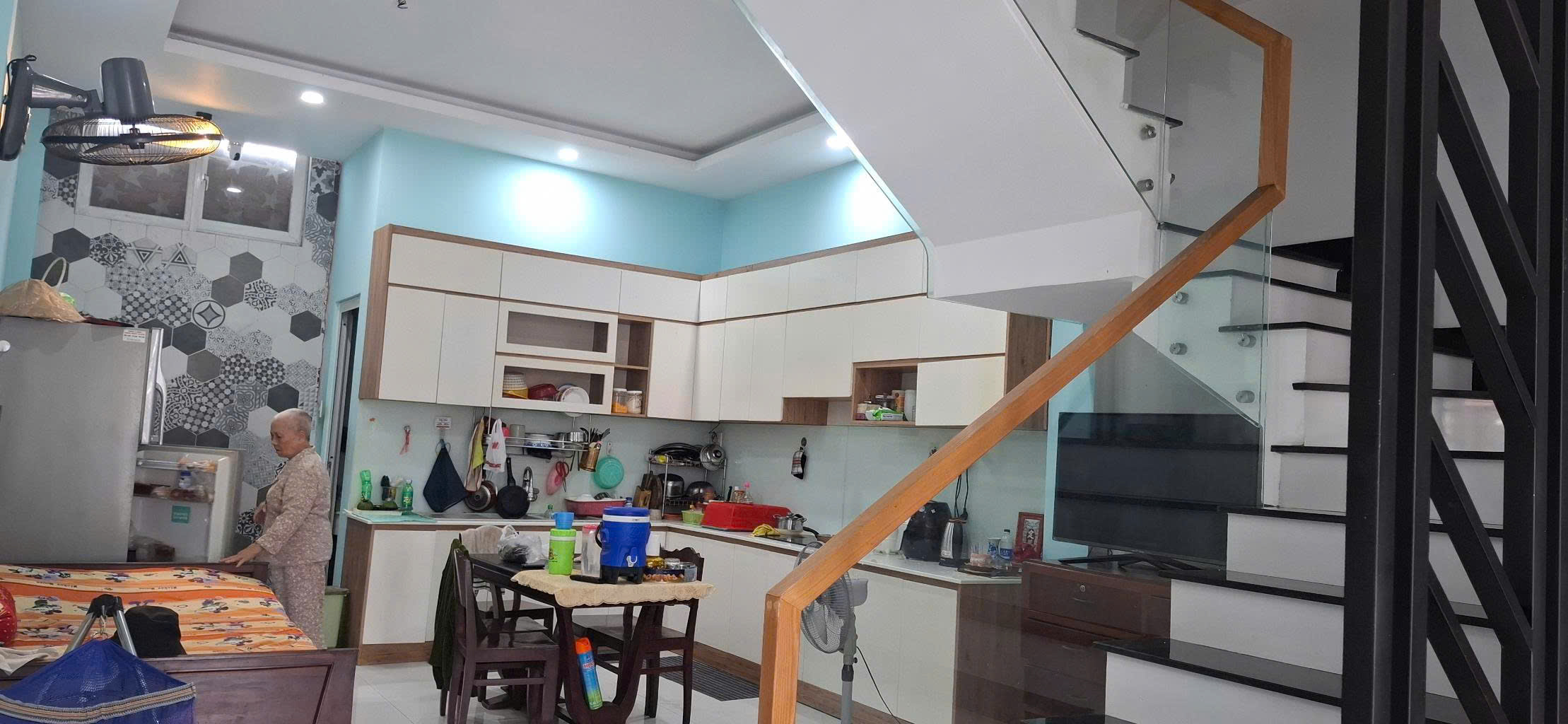 HXH Nguyễn Duy Trinh, Bình trưng tây, Q2, diện tích 80m2, 5 tầng, Giá giảm sâu còn 10,1 tỷ thương lượng