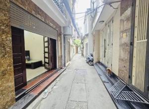 PHÂN LÔ Hai Bà Trưng , Ô TÔ 6 TẦNG THANG MÁY , TOÀ NHÀ VĂN PHÒNG , 45M2 , MẶT TIỀN 4,5