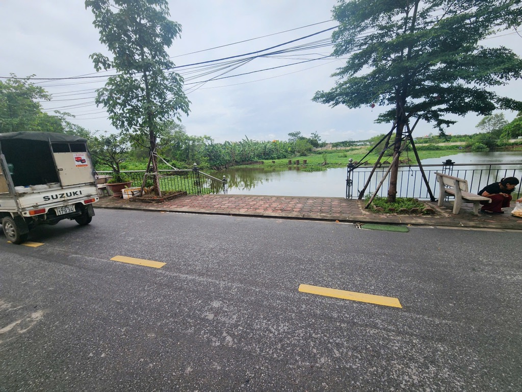 BÁN ĐẤT MẶT PHỐ Ỷ LAN ĐƯỜNG RỘNG 10M BÊ TÔNG NHỰA LÀM KINH DOANH TỐT CHỈ 6.8 TỶ