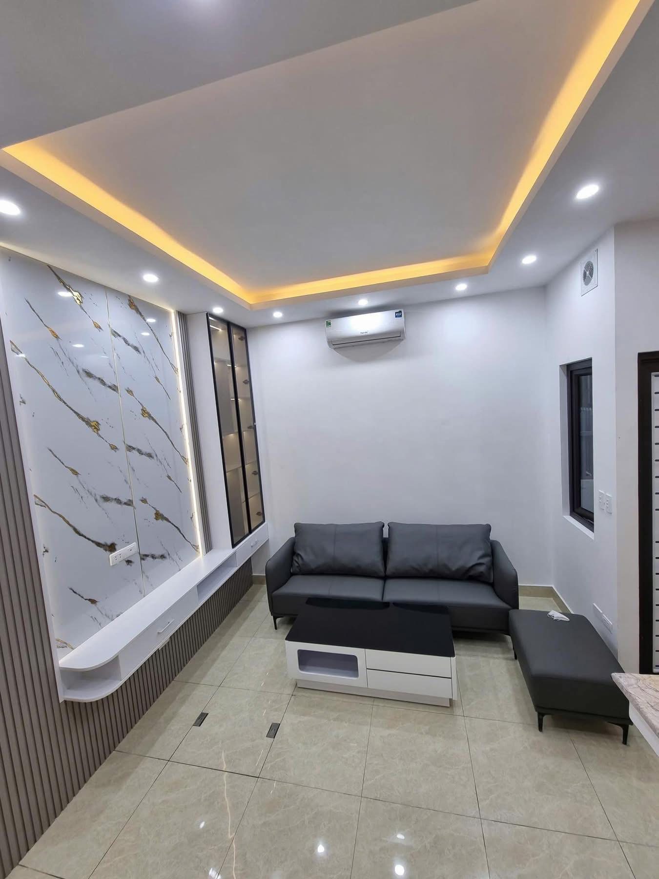 NHÀ ĐẸP GIÁ TỐT TẠI QUẬN 8