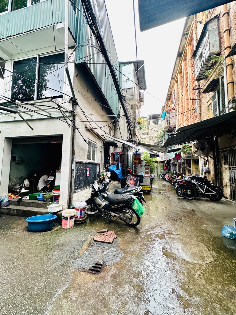NHÀ NAM ĐỒNG - OTO ĐỖ CỬA