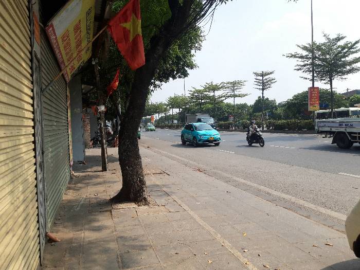 Bán nhà mặt phố  Nguyễn Văn Linh Dt 60m, giá 5,09 tỷ 