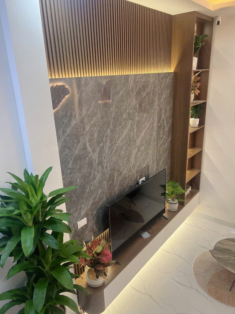 BÁN NHÀ P. PHÚC LA_NHÀ ĐẸP DÂN XÂY MỚI 5 TẦNG_TẶNG FULL NỘI THẤT_Ở NGAY_35M2_NHỈNH 6 TỶ.
