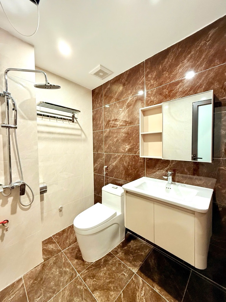 Bán nhà đẹp ở ngay đường Hồ Tùng Mậu 32m2 giá 6.9 tỷ