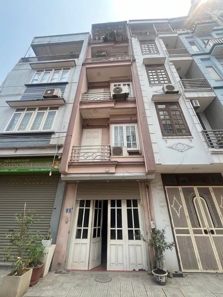 BÁN NHÀ CHIẾN THẮNG - HÀ ĐÔNG, OTO ĐỖ CỬA, NGAY CHỢ ĐẦU MỐI VĂN QUÁN, 12.X TỶ