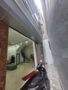 BÁN NHÀ CẦU ĐƠ 2, MỚI TINH 100%, 31.6M2, 7.X TỶ