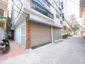 BÁN NHÀ VĂN PHÚ, OTO ĐỖ CỬA, 8.X TỶ